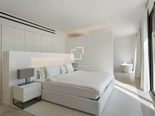 4 Bedrooms Country house in Polígono 13