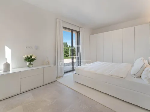 4 Bedrooms Country house in Polígono 13