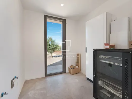 4 Bedrooms Country house in Polígono 13