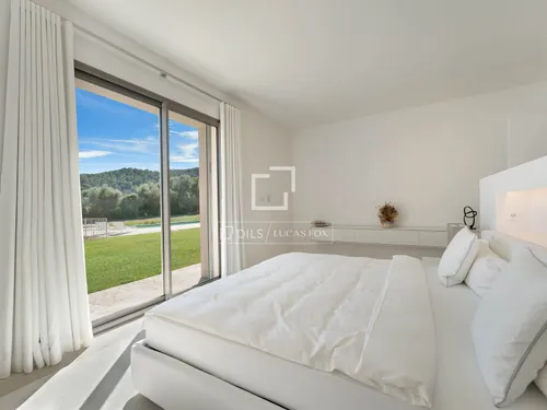 4 Bedrooms Country house in Polígono 13