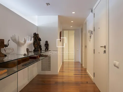 3 Bedrooms Apartment in Passeig Joan de Borbo