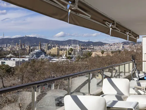 3 Bedrooms Apartment in Passeig Joan de Borbo