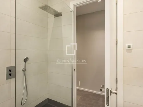3 Bedrooms Apartment in rambla Cataluña