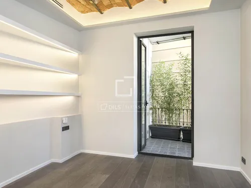 3 Bedrooms Apartment in rambla Cataluña