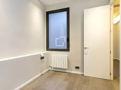 3 Bedrooms Apartment in rambla Cataluña