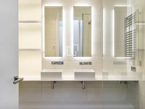 3 Bedrooms Apartment in rambla Cataluña