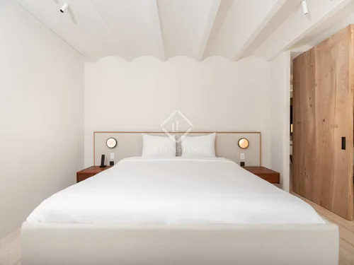 6 Bedrooms House / Villa in Can Xicu Sala