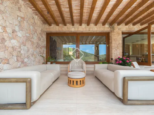 6 Bedrooms House / Villa in Can Xicu Sala