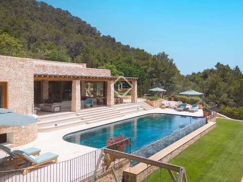 6 Bedrooms House / Villa in Can Xicu Sala