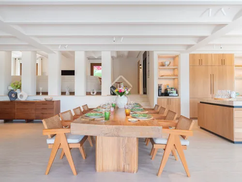 6 Bedrooms House / Villa in Can Xicu Sala