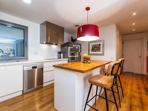 4 Bedrooms Apartment in cami de son rapinya