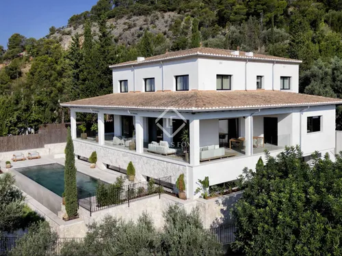 5 Bedrooms House / Villa in carre puig major