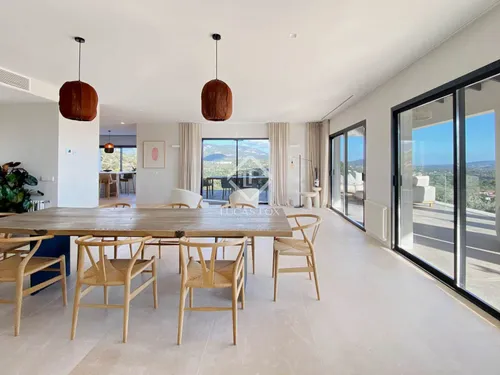 5 Bedrooms House / Villa in carre puig major