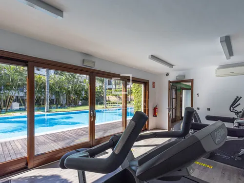 5 Bedrooms Apartment in Avenida del Carmen