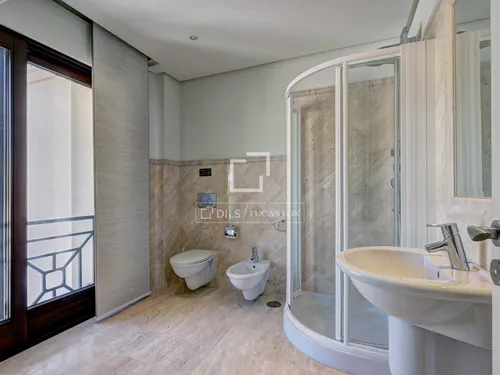 5 Bedrooms Apartment in Avenida del Carmen