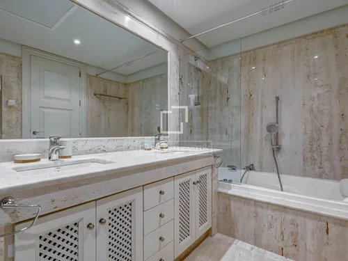 5 Bedrooms Apartment in Avenida del Carmen