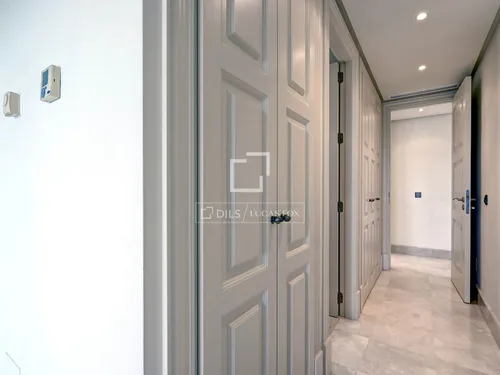 5 Bedrooms Apartment in Avenida del Carmen