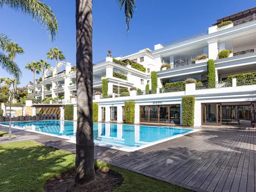 5 Bedrooms Apartment in Avenida del Carmen