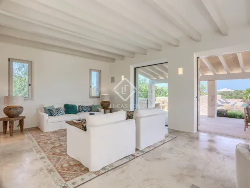 5 Bedrooms Country house in Es Racó