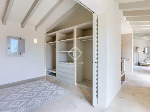 5 Bedrooms Country house in Es Racó