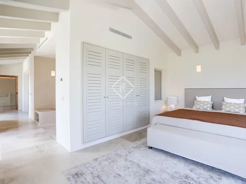 5 Bedrooms Country house in Es Racó