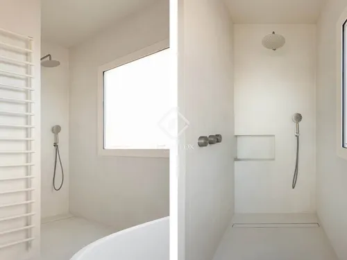 4 Bedrooms Apartment in Muntaner