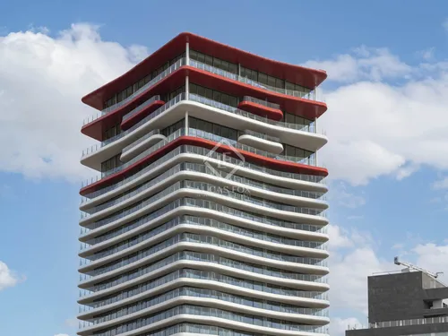 3 Bedrooms Apartment in Rambla Prim