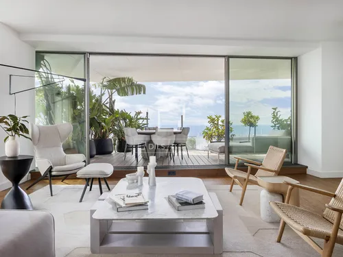 3 Bedrooms Apartment in Rambla Prim