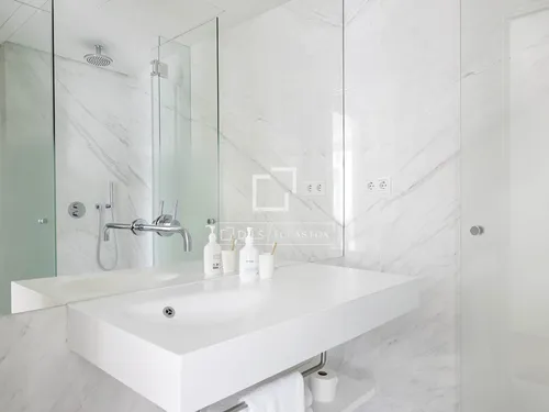 3 Bedrooms Apartment in Rambla Prim