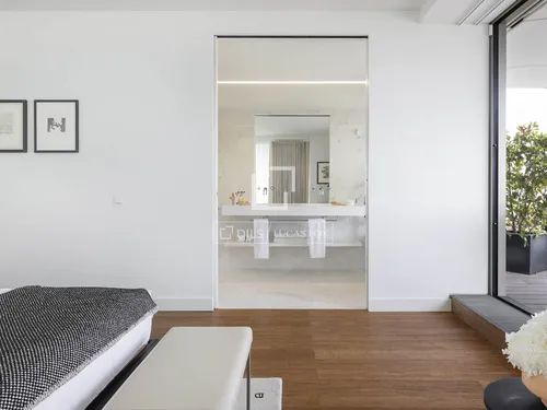 3 Bedrooms Apartment in Rambla Prim