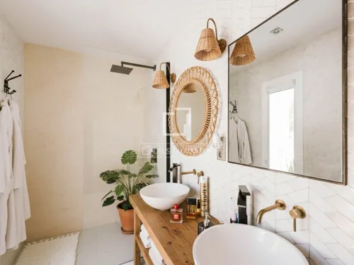 4 Bedrooms House / Villa in Calle Mestral