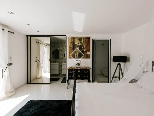 4 Bedrooms House / Villa in Calle Mestral