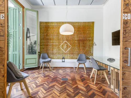 2 Bedrooms Apartment in Rosselló