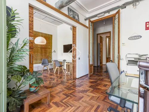 2 Bedrooms Apartment in Rosselló