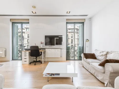 2 Bedrooms Apartment in Passeig de Gracia