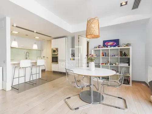 2 Bedrooms Apartment in Passeig de Gracia