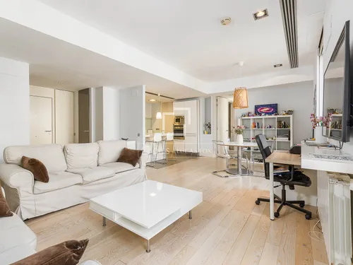2 Bedrooms Apartment in Passeig de Gracia