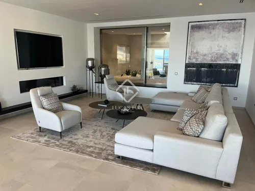 Stunning new luxury villa for sale in Cala Vinyes.