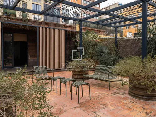 4 Bedrooms Apartment in Provenza