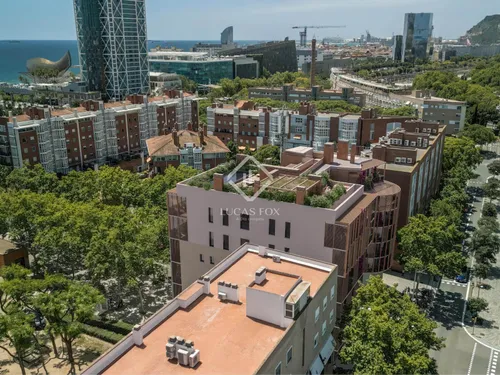 3 Bedrooms Apartment in Joan Miró