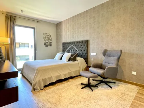 4 Bedrooms Apartment in cami de son rapinya