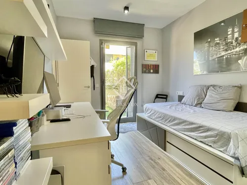 4 Bedrooms Apartment in cami de son rapinya
