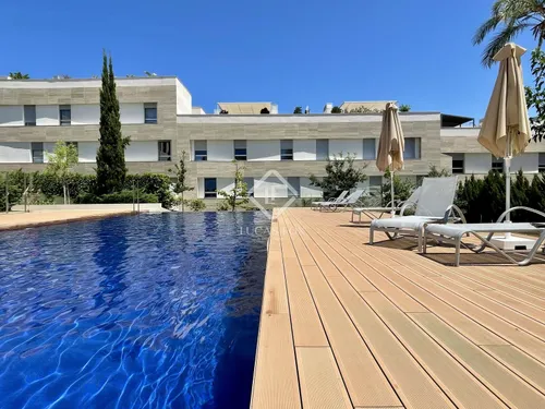 4 Bedrooms Apartment in cami de son rapinya