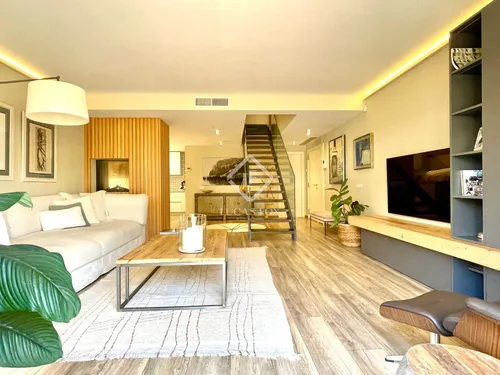 4 Bedrooms Apartment in cami de son rapinya