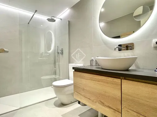 4 Bedrooms Apartment in cami de son rapinya