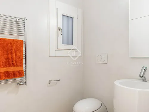 5 Bedrooms Apartment in Ausias March