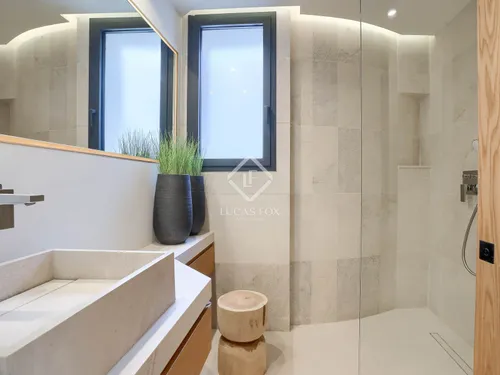 4 Bedrooms Apartment in Nuno Sanz
