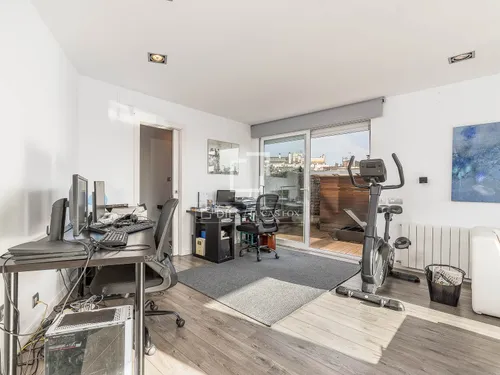 5 Bedrooms Apartment in Mendel