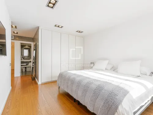 5 Bedrooms Apartment in Mendel