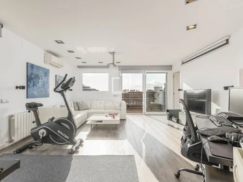 5 Bedrooms Apartment in Mendel